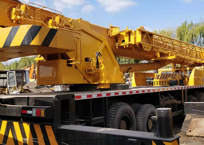 Efficient Second Hand Crane 70 Ton Crane XCMG QY70K Rated Loading Capacity