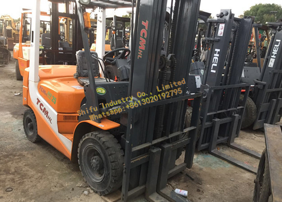 Second Hand Forklifts TCM FD25 from Japan used forklifts cheap price FD30 FD50 FD70 FD100