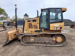 Caterpillar D4K Used Crawler Bulldozer 120kw Power For Leveling Terrain